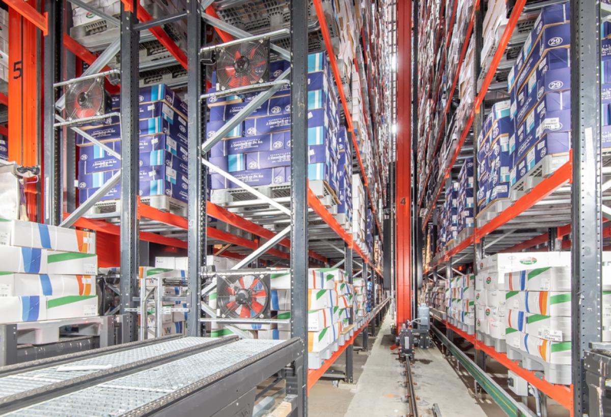 Magazijnkraan bij Grolleman