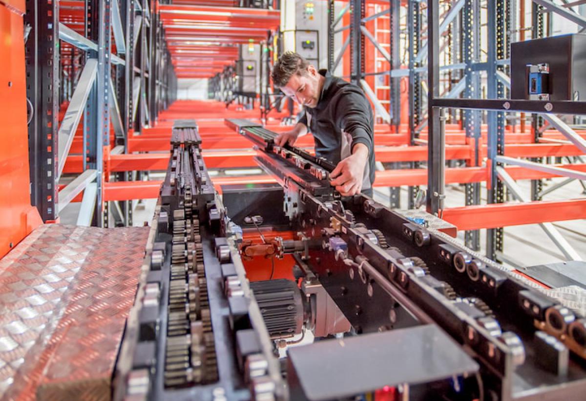 De specialisten van Lalesse Logistic Solutions engineeren uw kraan op maat